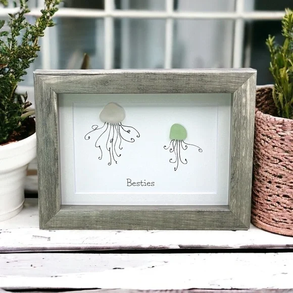 Sea Glass Art Sister Best Friend Present| Friendship Seaglass Jellyfish Decor - Picture 2 of 4
